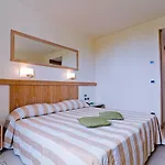 Hotel Golf 4*