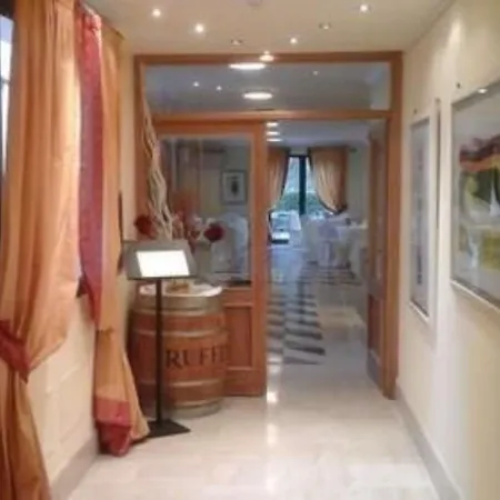 Golf كاستيلارو