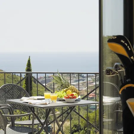 卡斯泰拉罗高尔夫度假酒店 酒店