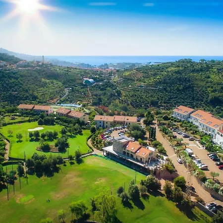 Отель Castellaro Golf Кастелларо
