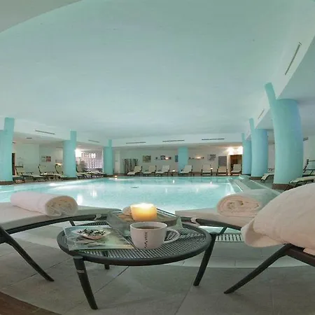 Castellaro Golf Hotel
